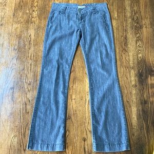 SO Bootcut Flare Size 7 (6 8) Gray Grey Jeans